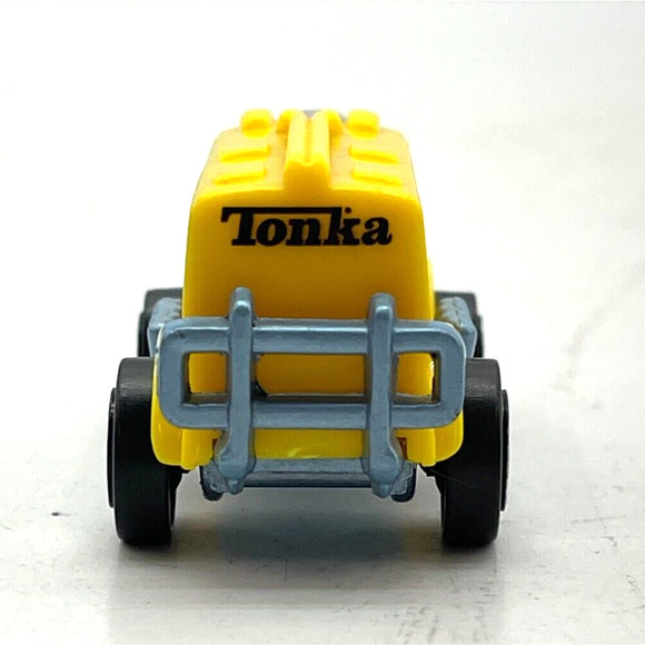 Maisto Tonka Hasbro 2007 Skool Bust Yellow with Red Flames Vehicle Model Toy - Picture 4 of 10